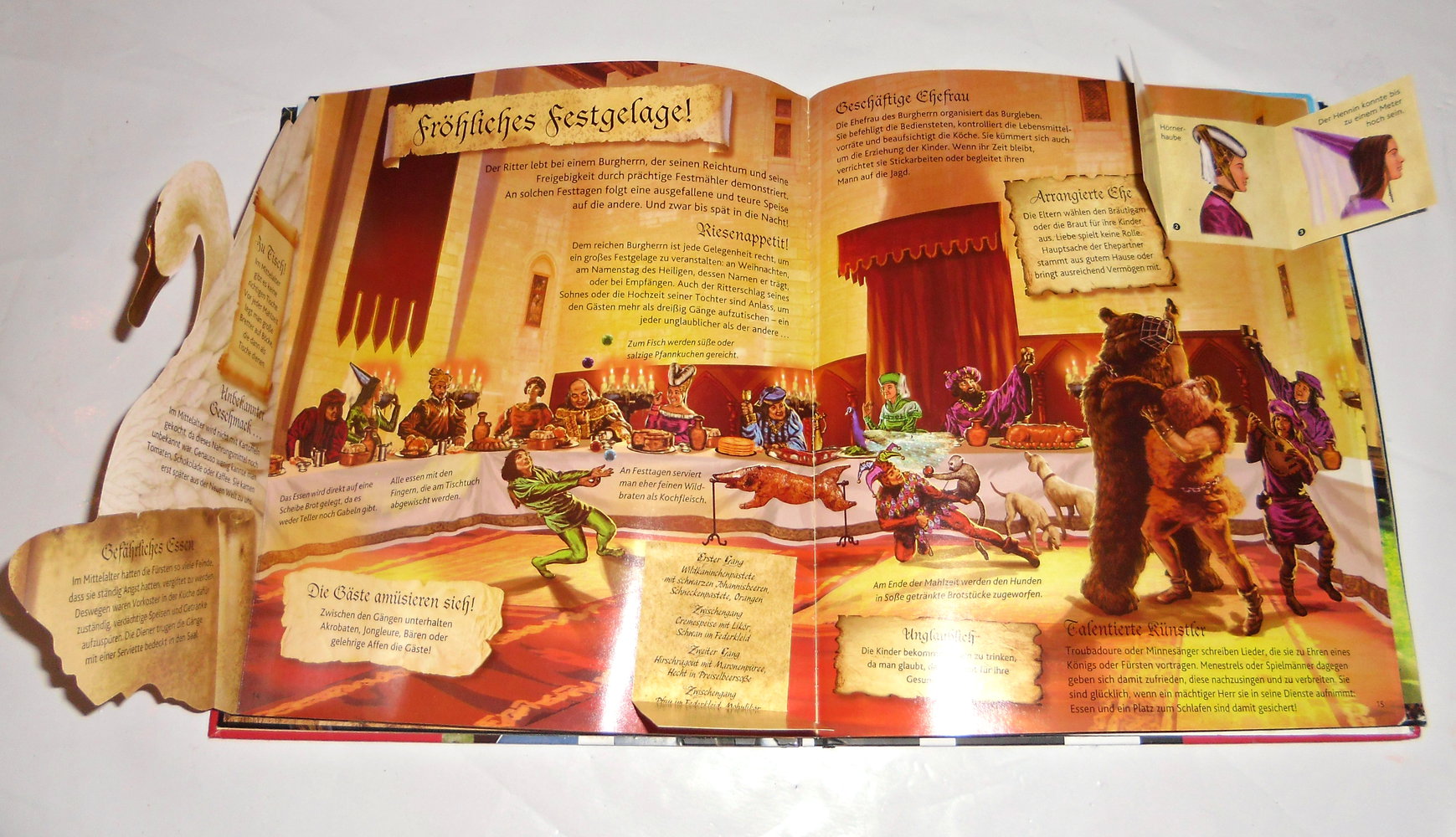 Ritter und Burgen /Buch m. Figuren + Burg