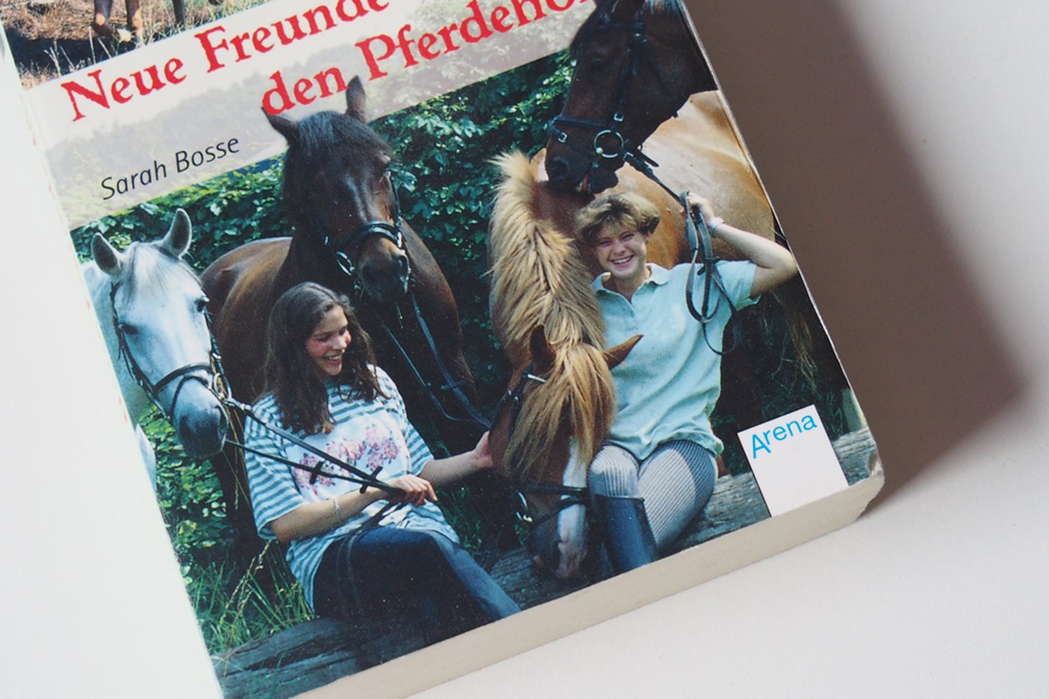 Buch: Neue Freunde für den Pferdehof von Sarah Bosse