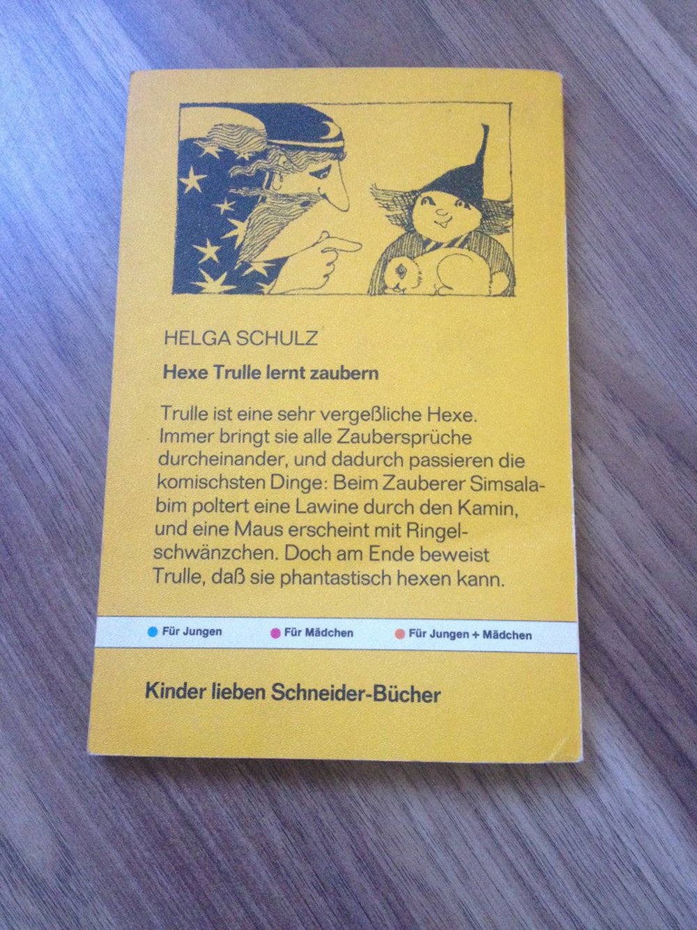 Hexe Trulle lernt zaubern