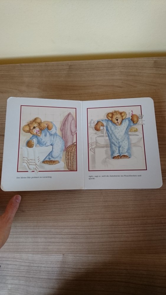 schönes kartoniertes Kinderbuch 