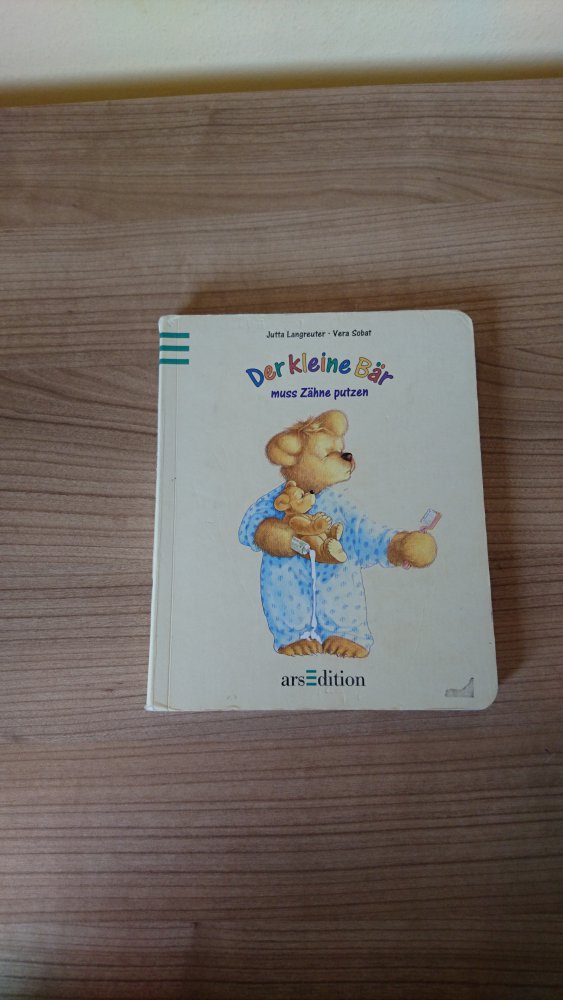 schönes kartoniertes Kinderbuch 