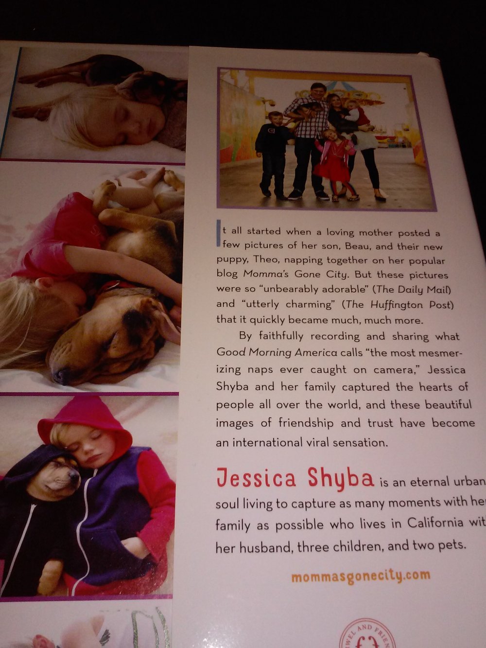 Jessica Shyba: Naptime with Theo and Beau (Bildband Baby und Welpe)