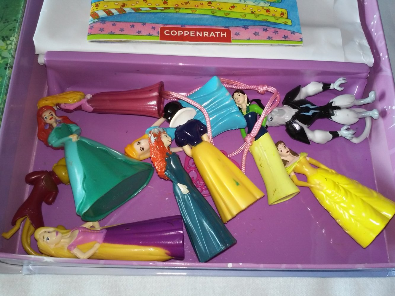 Disney Princess - My Busy Books + Eiskönigin Spielideen + Blechdose