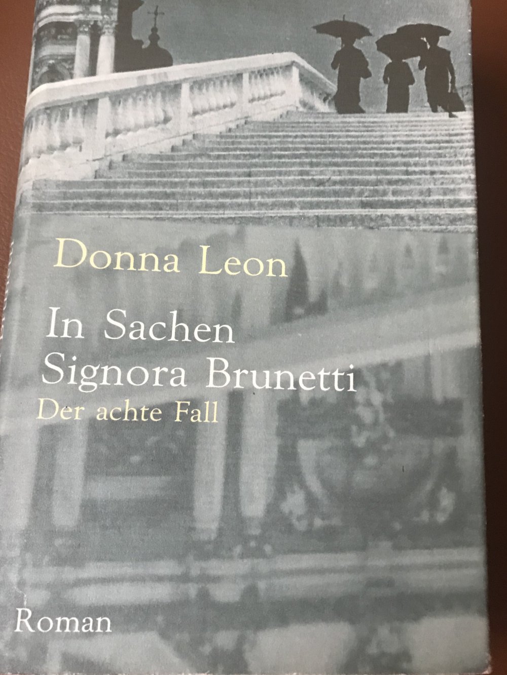 Buch von Donna Leon