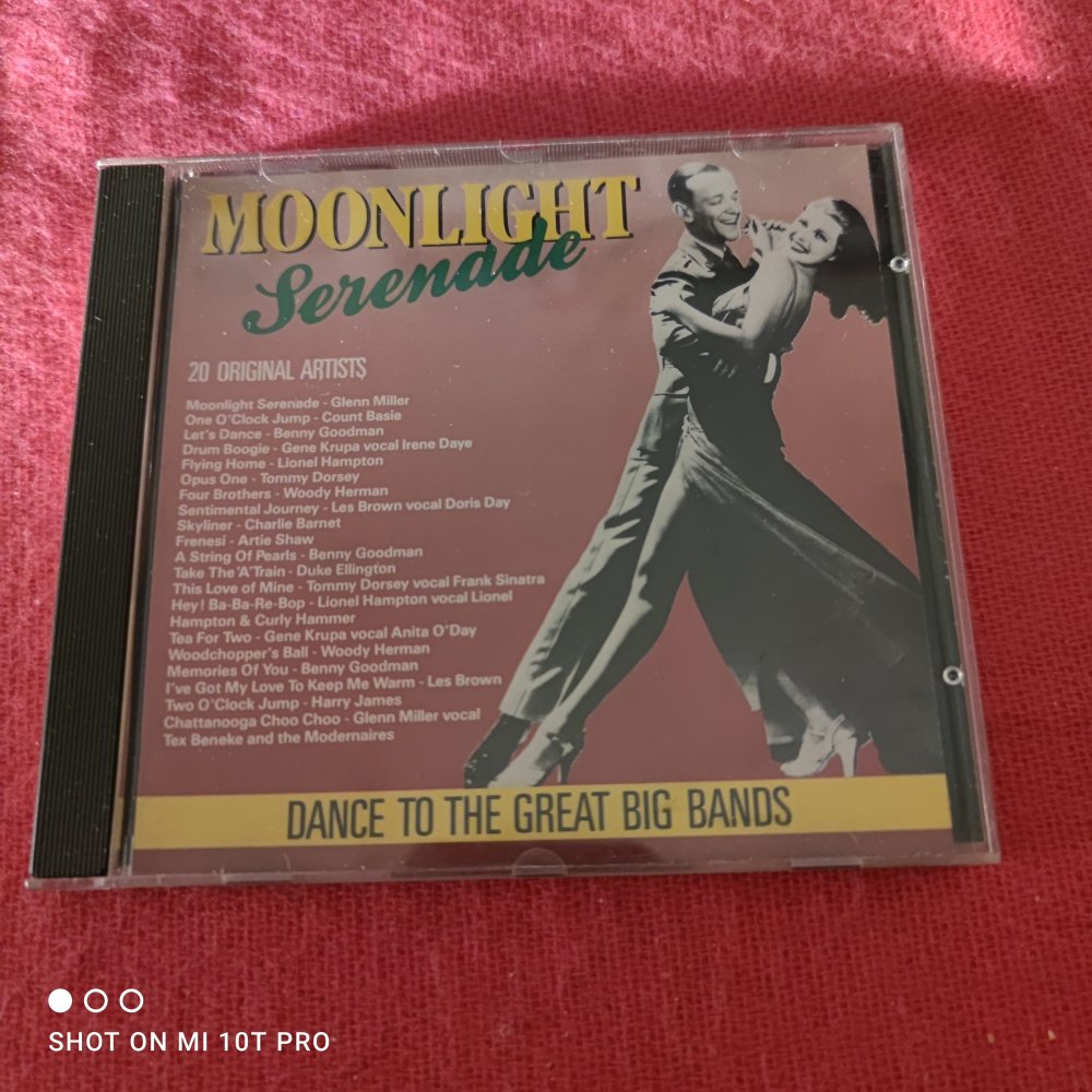 Moonlight Serenade