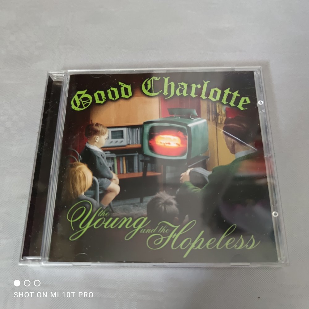 Good Charlotte - The Young and the Hopeless