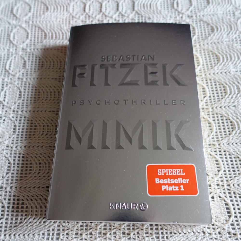 Buch - Psychothriller - Mimik 