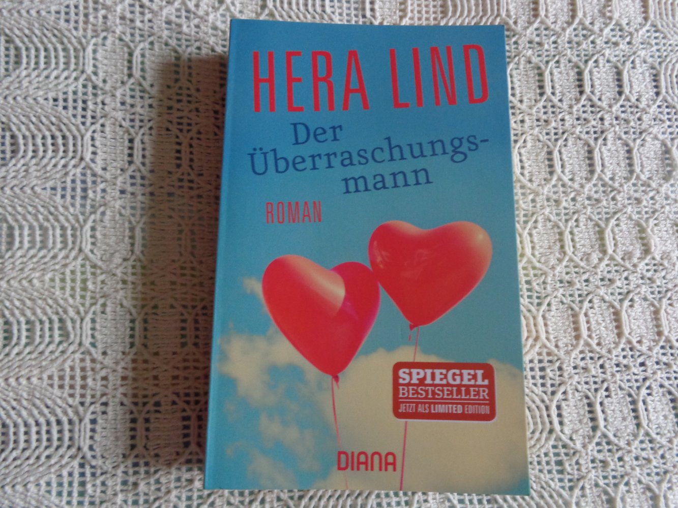 #Bücher, 2 Stück: Lost and found in New York/Der Überraschungsmann, 2 St. 5,00 Euro
