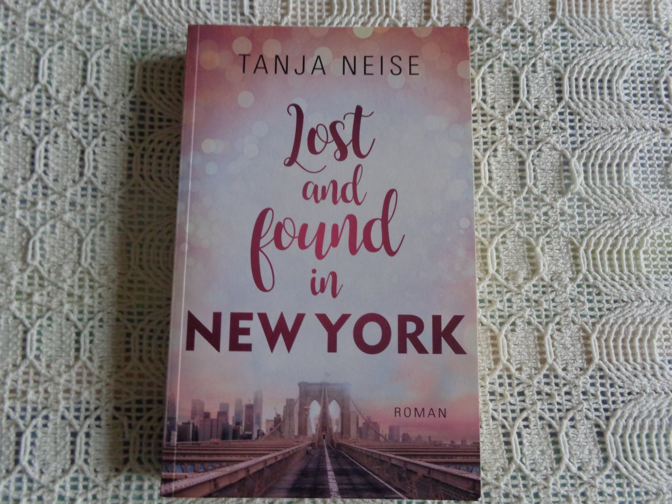 #Bücher, 2 Stück: Lost and found in New York/Der Überraschungsmann, 2 St. 5,00 Euro