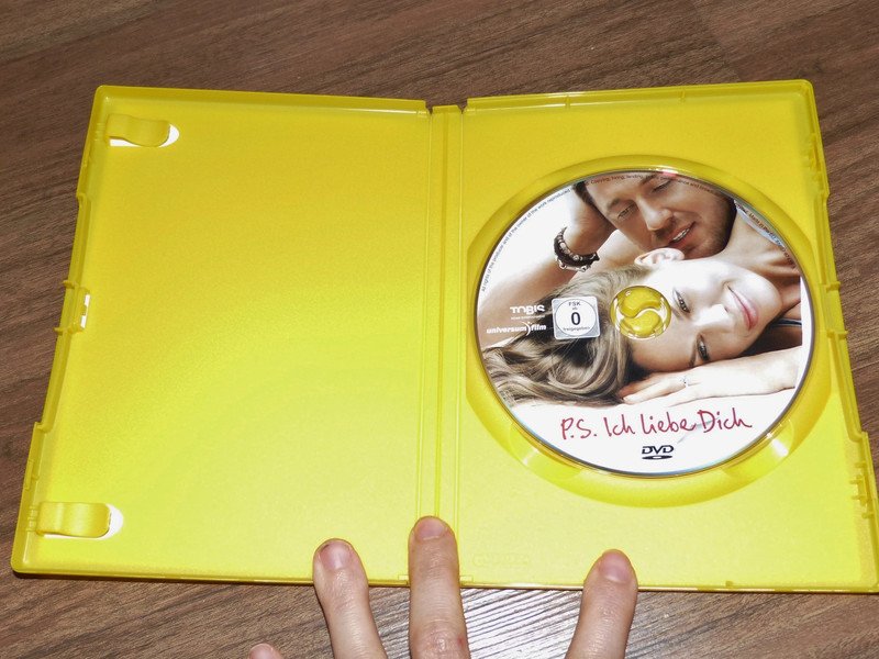 DVD 