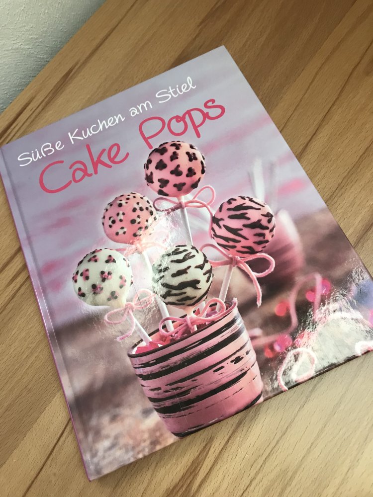 Rezepte Backen Lolipop Cake Pops Kuchen am Stiel im Gläschen Partyküche bunte Backideen Fun Art Kitchen Cookies 