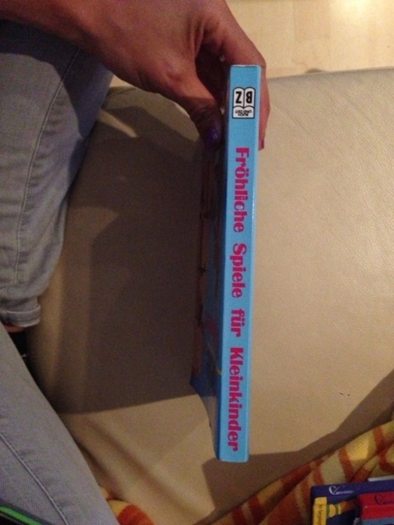 Buch Fröhliche Spiele für Kleinkinder