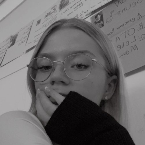 Xenia.m