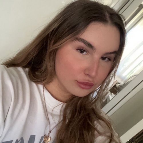 elisa.szk