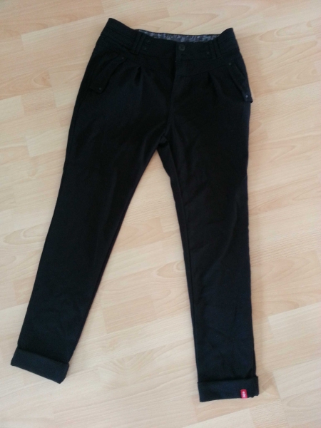 EDC by Esprit Chinohose schwarz edler Stoff Gr. 