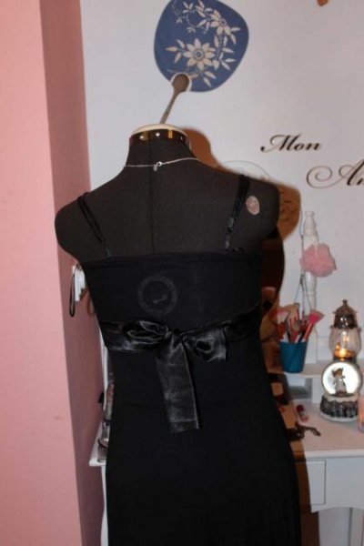 schwarzes lockeres und luftiges Kleid ? Gothic ? Metal