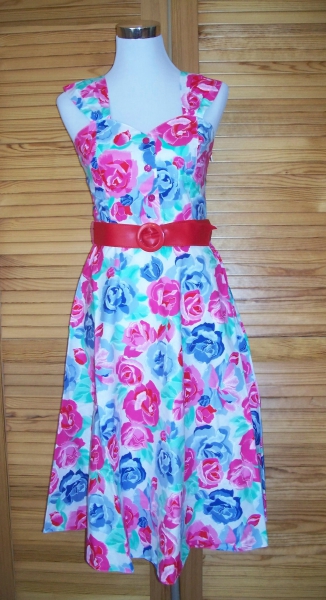 VINTAGE// Wadenlanges glockiges Trägerkleid mit Blumenprint (Nr. 3)