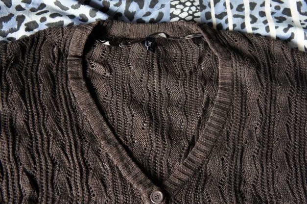 Schöne Strickjacke in Braun von Flame in der Gr. 44 / L flame 