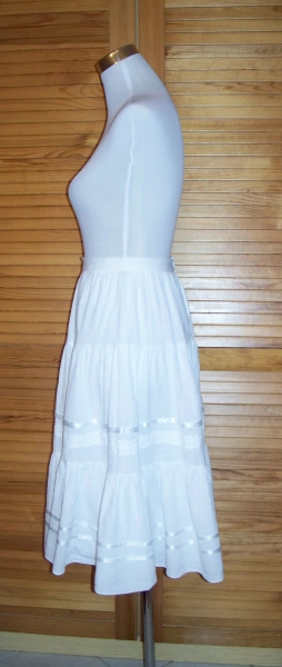 VINTAGE// Traumhafter gecrinkelter, weiter Midirock in weiß (high-waist) Gr. 34/36