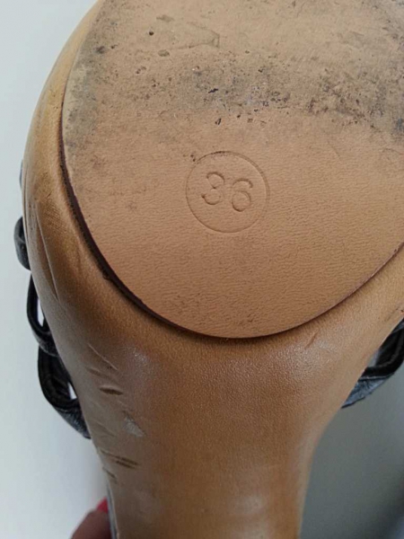 Graceland/Deichmann schwarze Riemchen Highheels mit Nieten und Fesselriemchen aus Kunstleder Gr. 36
