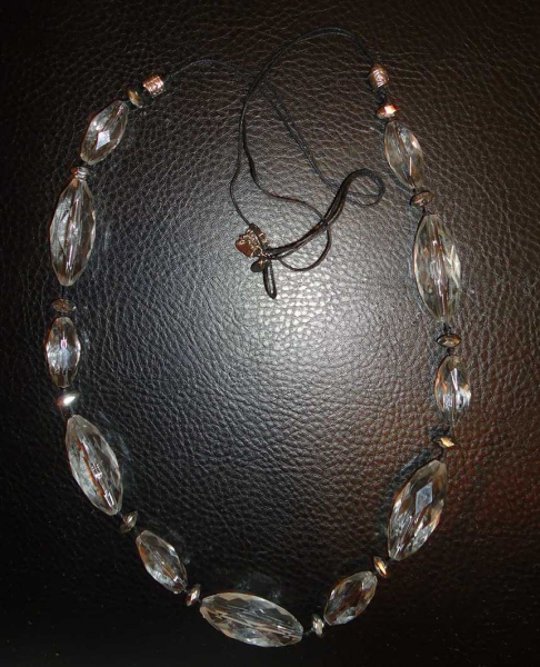 Modeschmuck Halskette mit Acryl Steinen