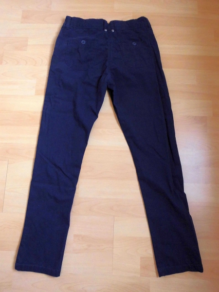 Baumwollhose in dunkelblau Gr. 158