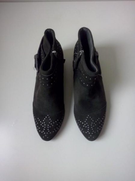 Ankleboots aus Wildleder