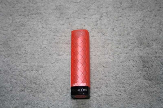 * Revlon Lip Butter - Tutti Frutti