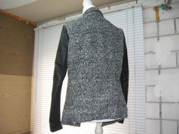 *** Tolle Stylische Jacke im Materialmix ***