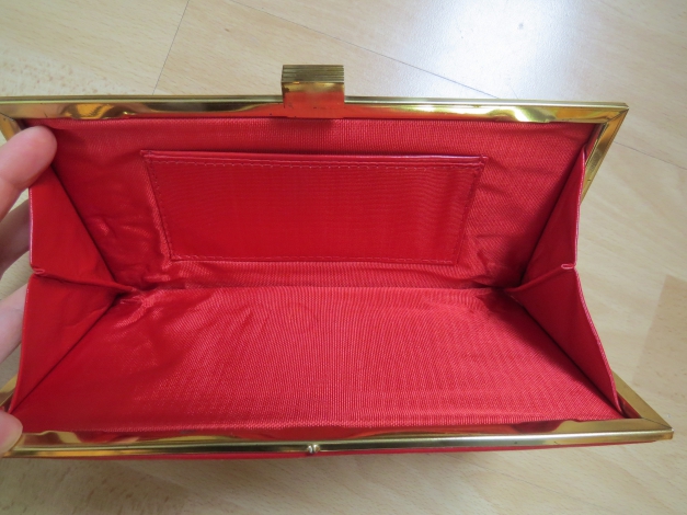 Roter Hingucker