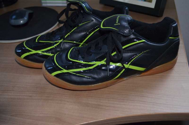 Sportschuhe