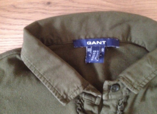 Dunkelgrünes Langarmshirt von Gant