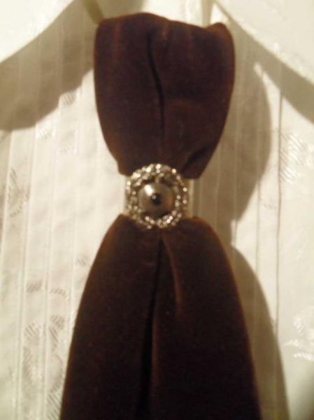 Schmuck-Kravatte