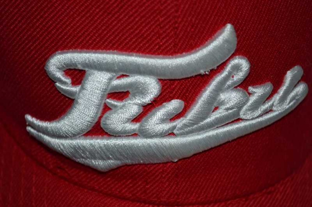 Fubu Cap in Rot/Weiß