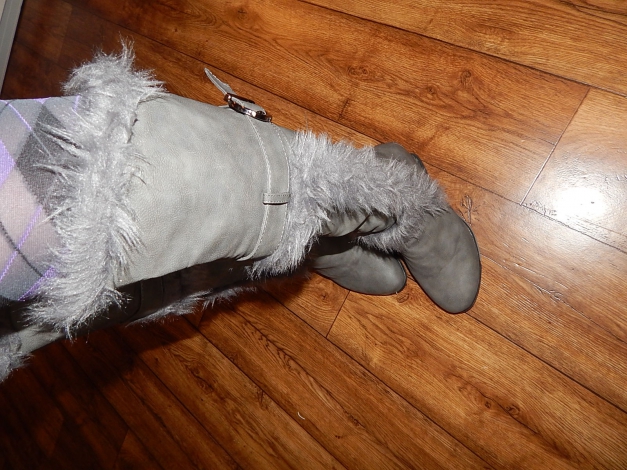 Echt toller grauer Stiefel Gr. 40 von Emilia