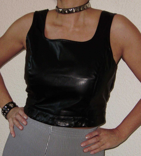 Raffiniertes Top im Lederlook Gr. 40 von QS
