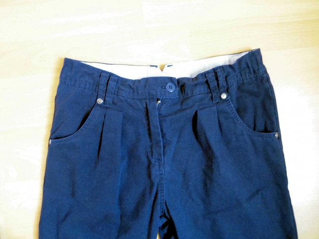 Baumwollhose in dunkelblau Gr. 158