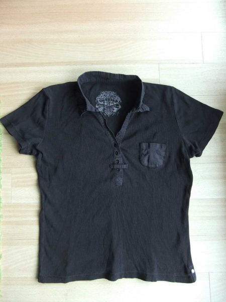 Schwarzes Polo Shirt Gr. 38 40 Gothic Neofolk Metall