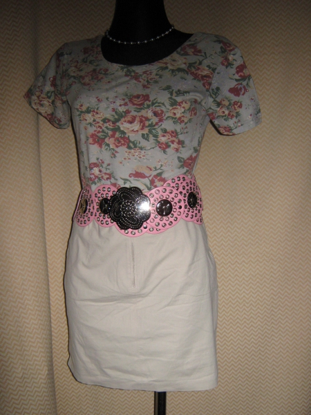  NEU * Nostalgie * Rosen * Blumen- Blüten * Flower- Power * Bodycon * Carmen * T- SHIRT * Gr. 36- 38/ S * Pastell *