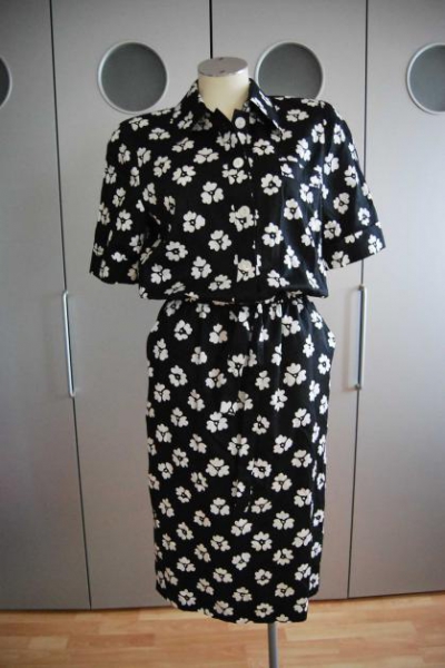 Vintage True Blümchen-Blüten Kleid Trendi