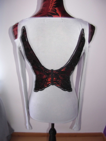 atemberaubender Pulli