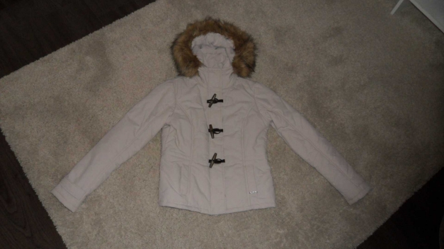 LTB - Winterjacke mitt Fell- Kapuze - M -