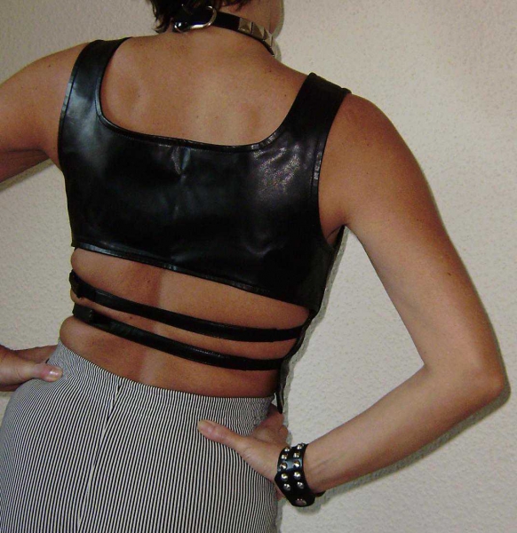 Raffiniertes Top im Lederlook Gr. 40 von QS