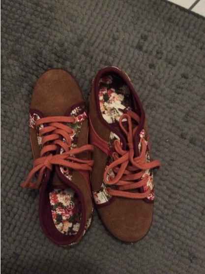 Promod Schuhe mit Blümchen 