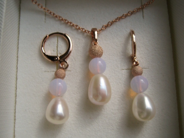 Perlen Schmuck-Set Rosegold