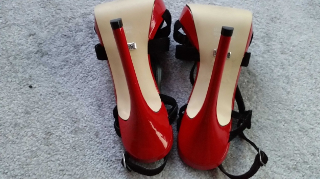  Buffalo Highheels schwarz/rot
