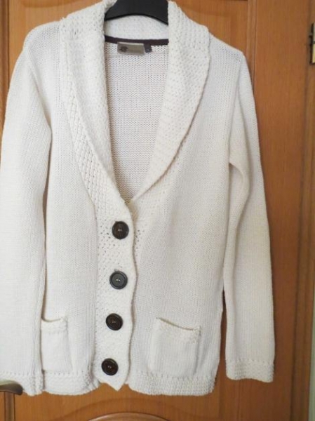 Strickjacke,weiß,Schalkragen