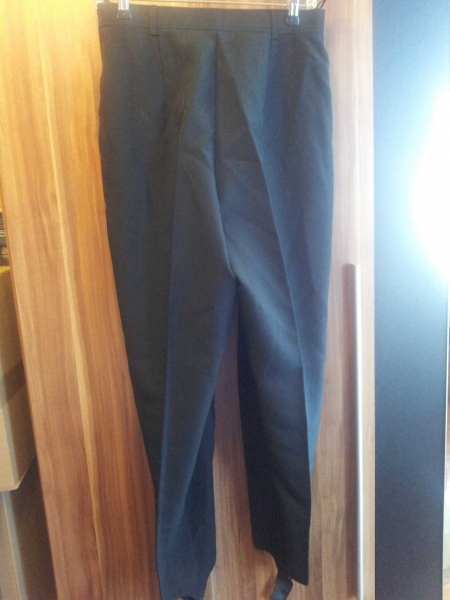 Steghose in schwarz Größe 40/ M , Damenhose, Sommerhose , 100% Polyester