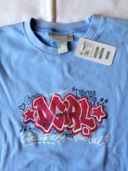 Neu! Oberteil mit Aufdruck von H&M