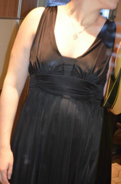 sehr elegantes Abendkleid